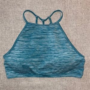 High-neck LIVE LOVE DREAM sports bra